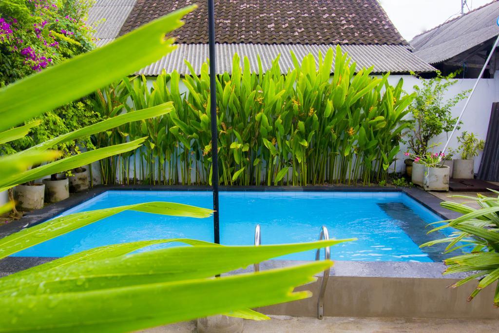 Pantai Bungalow Lembongan Island Нуса-Лембонган Экстерьер фото